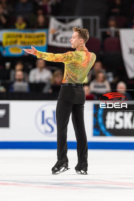 Ice Gallery Skates U.S.